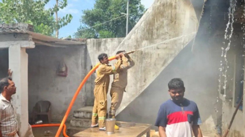 बहराइच में 6 लोगों की दर्दनाक मौत, किशोरों की हत्या के बाद किसान ने लगाई आग